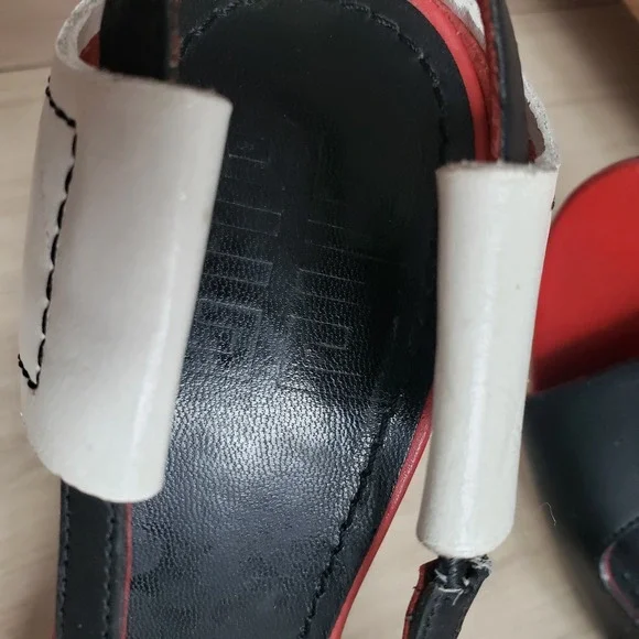 Givenchy Heels Womens 37 Black Leather Slingback Archival - Picture 8 of 8